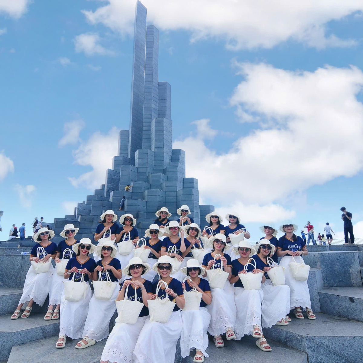 Chưa có tên (1200 x 1200 px) (55)